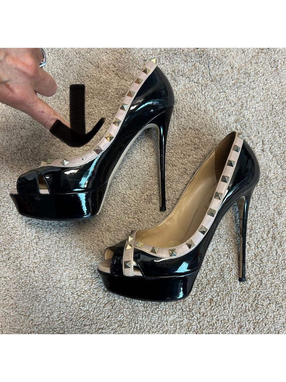 Valentino Rockstud platform peep-toe pumps black patent leather Sz 38.5 - Picture 5 of 13